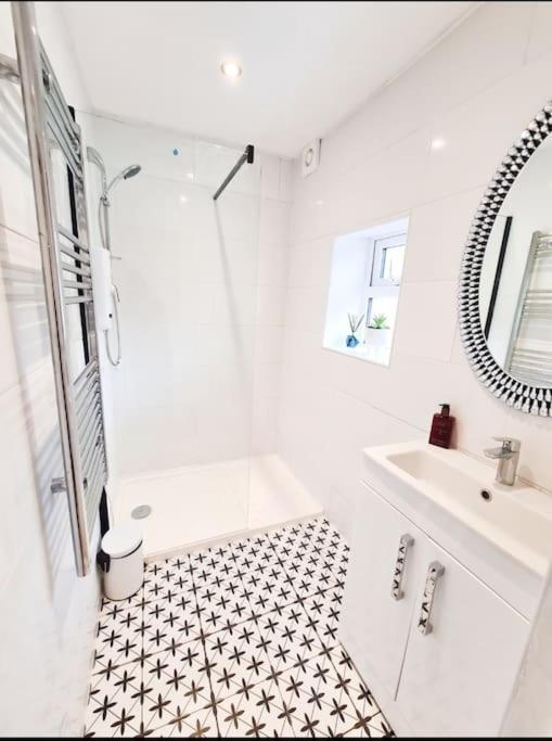 The Hideaway Luxury 5* 2 Bed Garden Apartment Scarborough Buitenkant foto