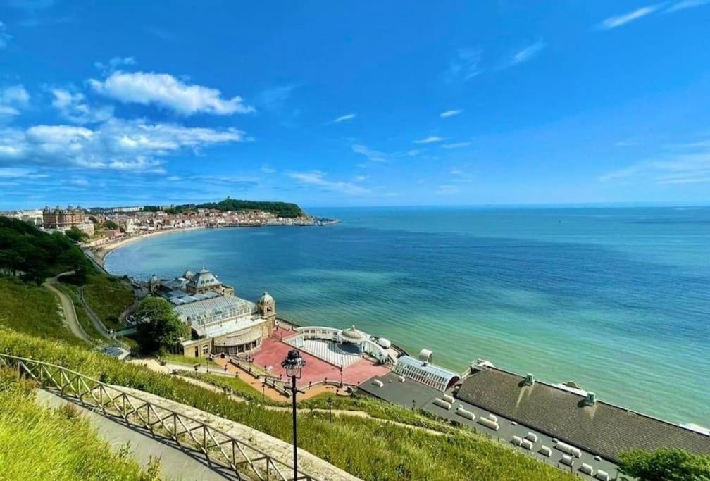 The Hideaway Luxury 5* 2 Bed Garden Apartment Scarborough Buitenkant foto